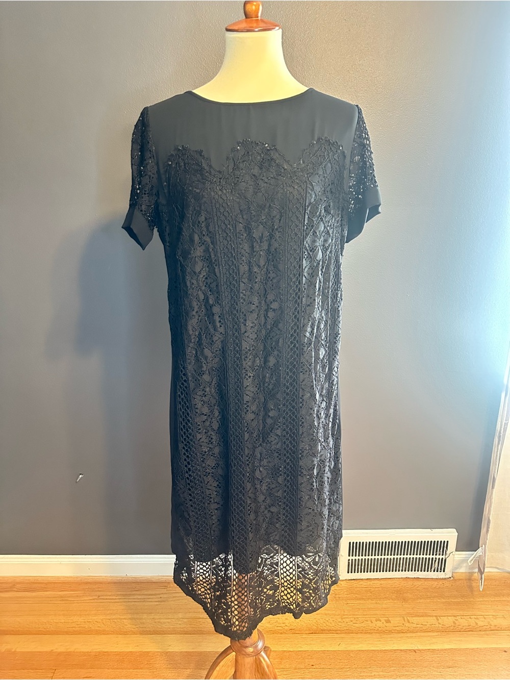 Sangria Black Lace Illusion Shift Dress 14W Scalloped Hem Cocktail